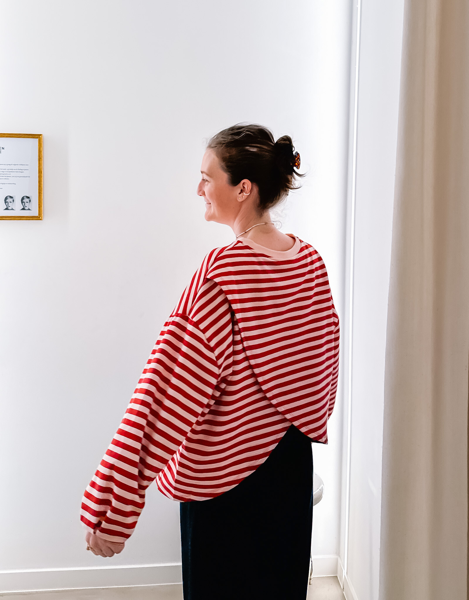 The Golden House Mom T-Shirt Long Sleeve 'Otie' - Red/Pink TU