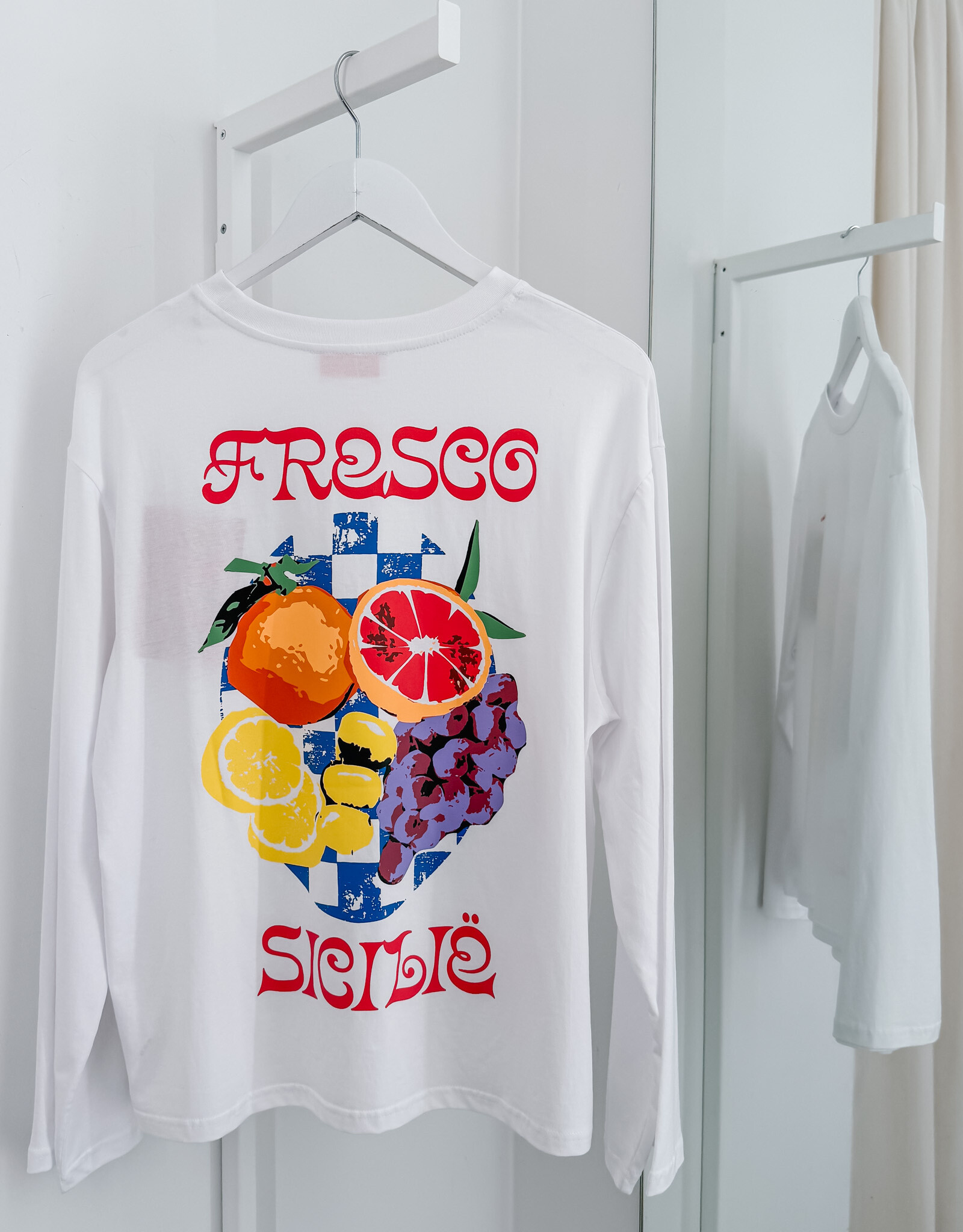 Studio Amaya T-Shirt Long Sleeve 'Riven' - White - Studio Amaya