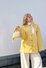 The Golden House - Giul Handtas Suède 'Ella' - Yellow