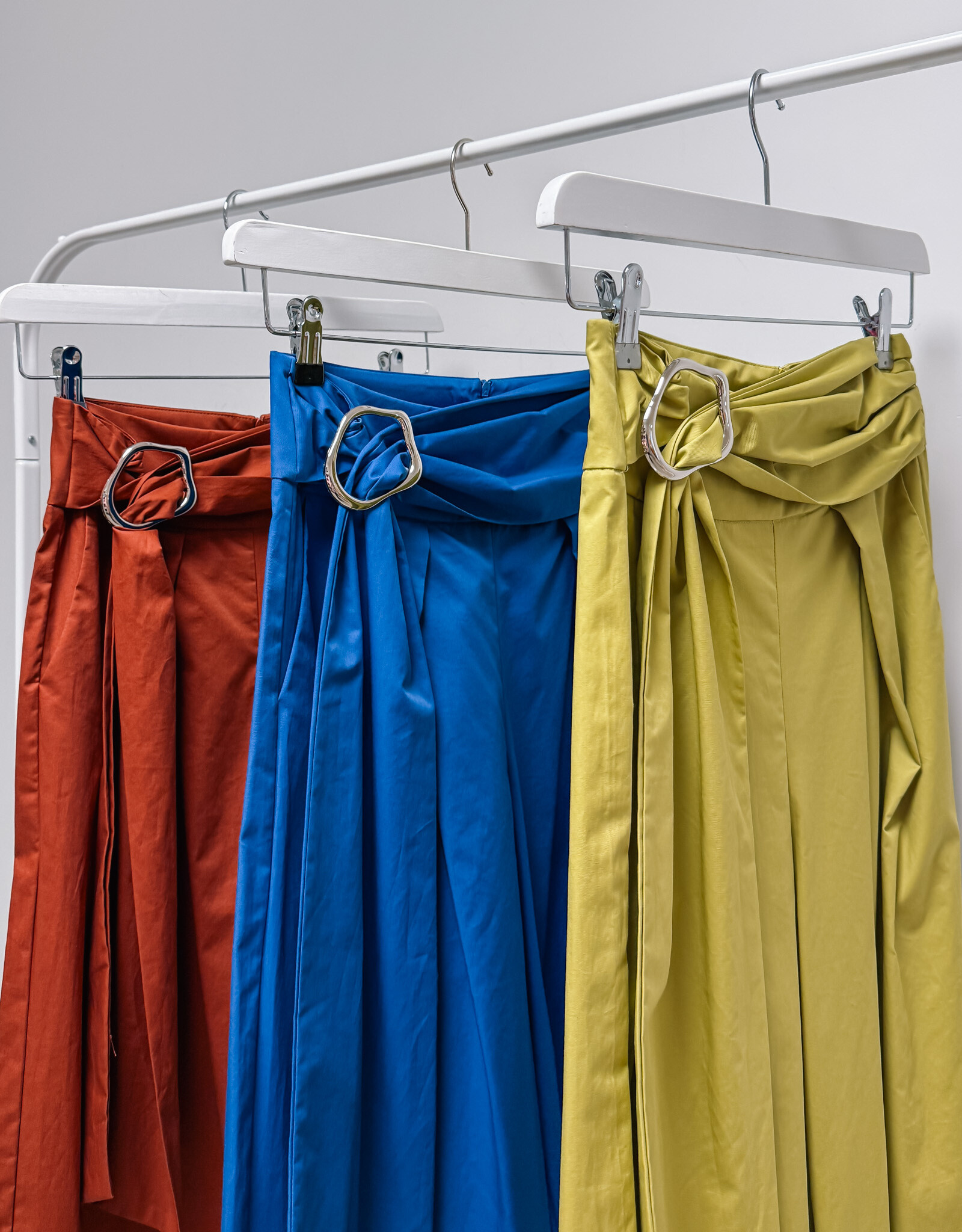 The Golden House Lum Bermuda 'Izzy' - Verde Olive