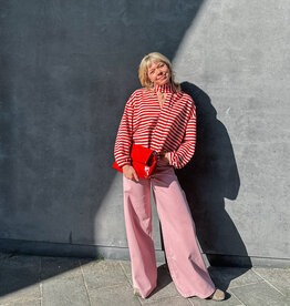 The Golden House Mom T-Shirt Long Sleeve 'Tiny' - Pink/Red TU