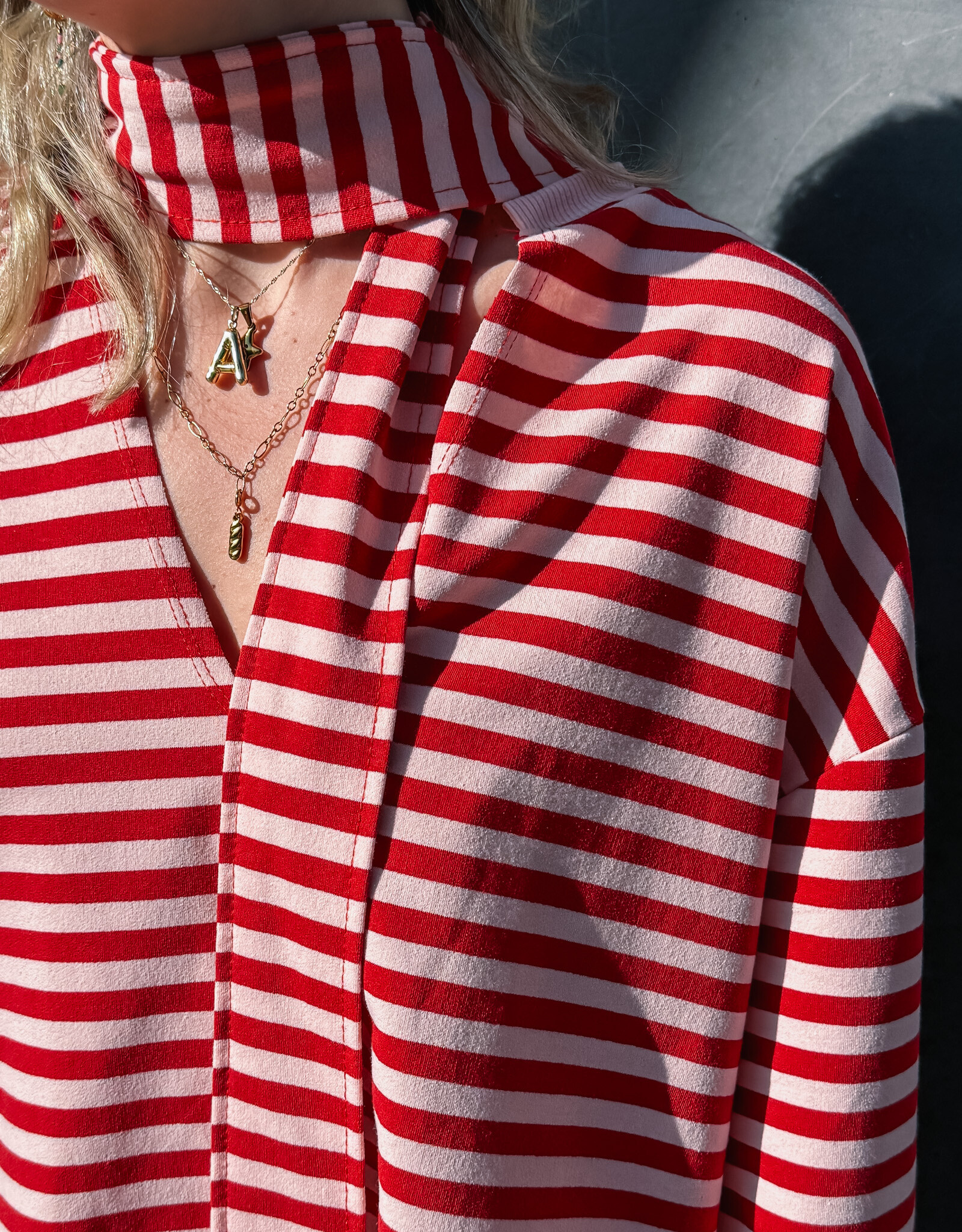 The Golden House Mom T-Shirt Long Sleeve 'Tiny' - Pink/Red TU