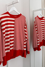 The Golden House Mom T-Shirt Long Sleeve 'Poppy' - Red/White TU