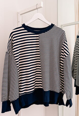 The Golden House Mom T-Shirt Long Sleeve 'Poppy' - Navy/White TU