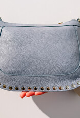 The Golden House - Giul Handtas Studs 'Eline' - Light Blue