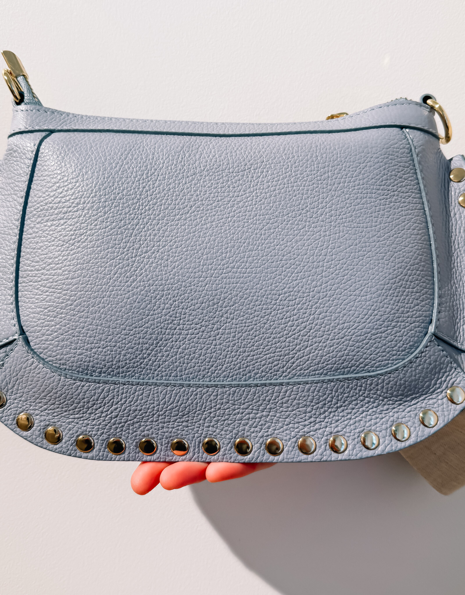 The Golden House - Giul Handtas Studs 'Eline' - Light Blue