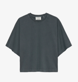 Catwalk Junkie T-Shirt 'Batsleeve' - Carbon - Catwalk Junkie
