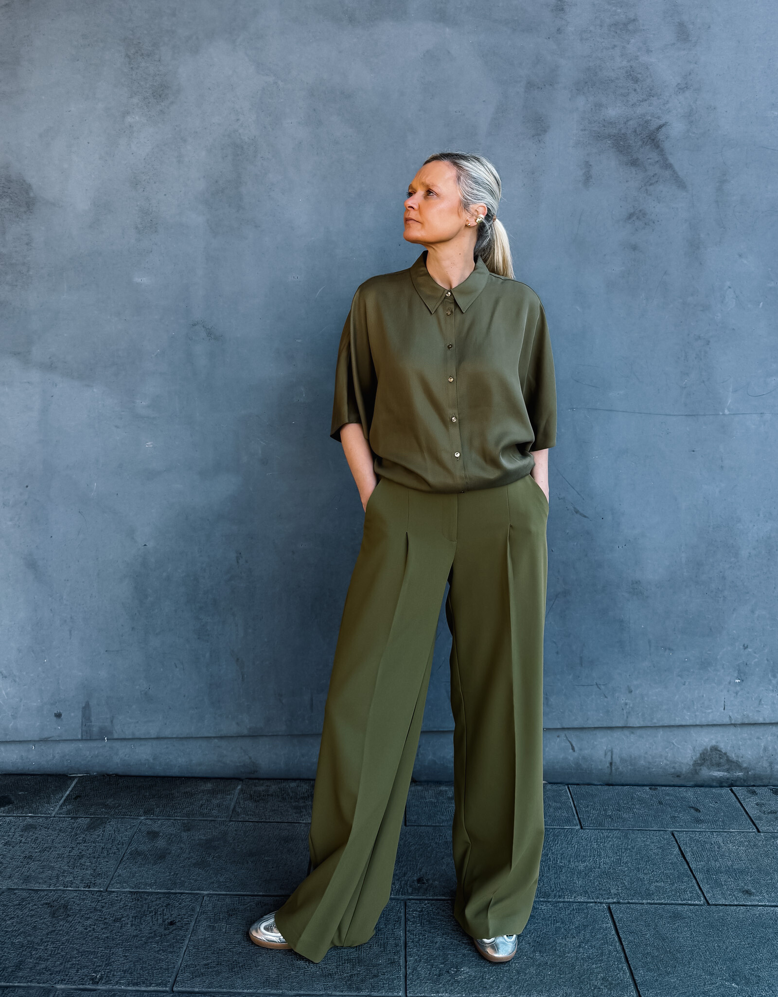 Another Label Broek 'Emmy' - Martini Olive - Another-Label