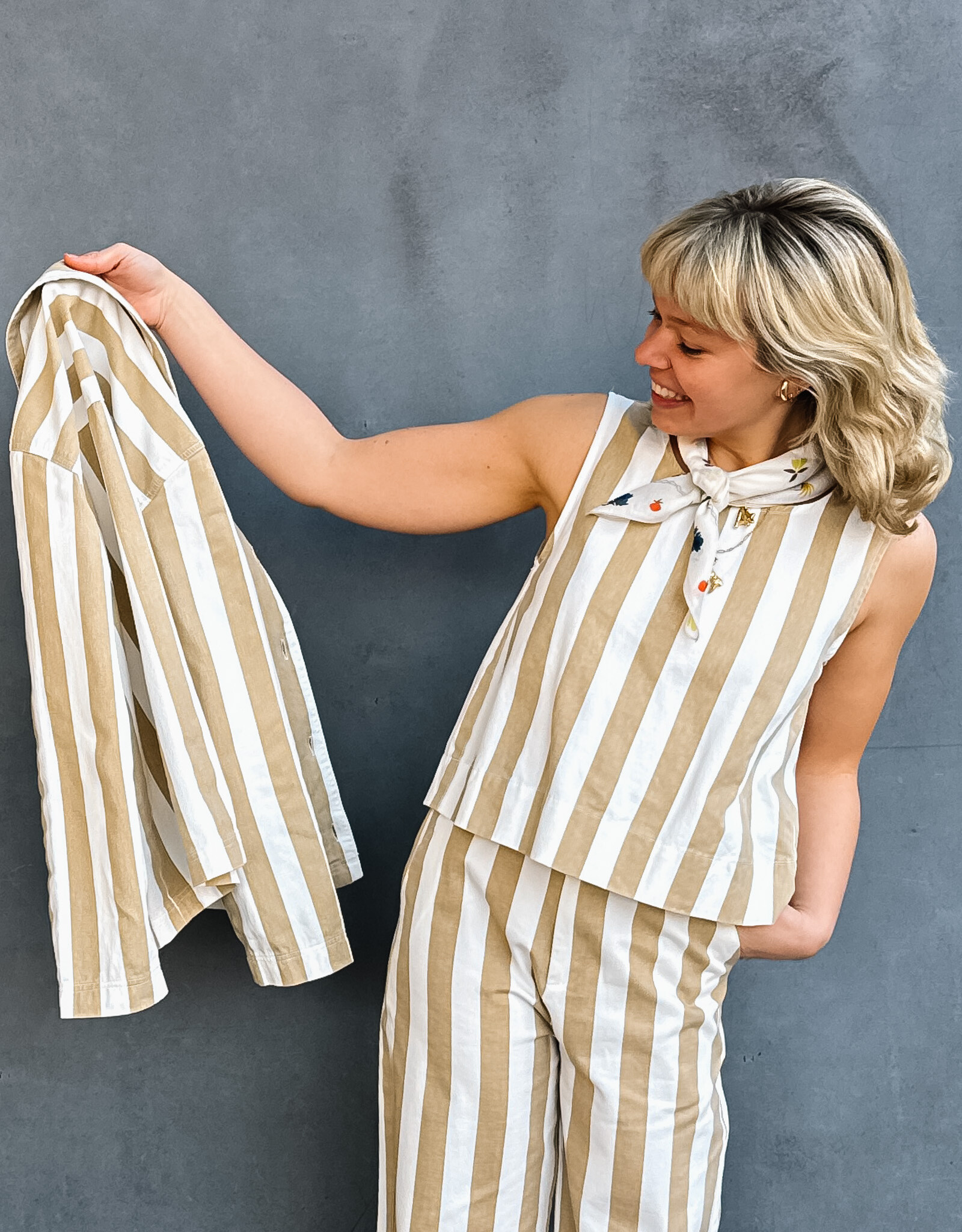 The Golden House Feel Top Stripe 'Bobbie' - Beige/White