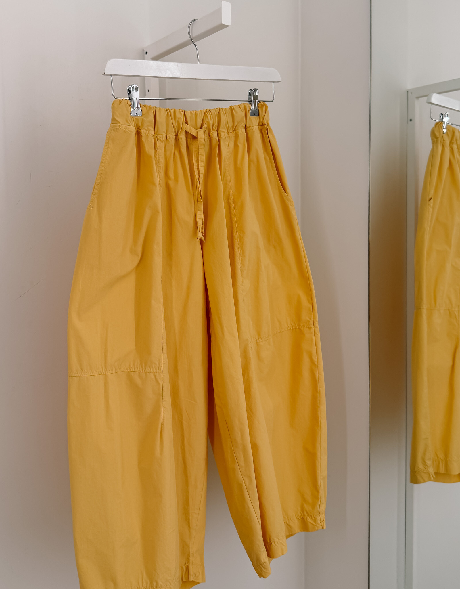 The Golden House Joh Broek Barrel 'Elodie' - Banana - TU