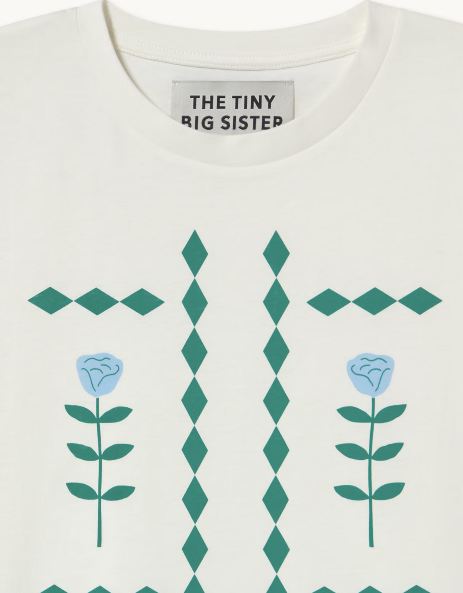 The Tiny Big Sister T-Shirt 'Flowers' - Off White - The Tiny Big Sister
