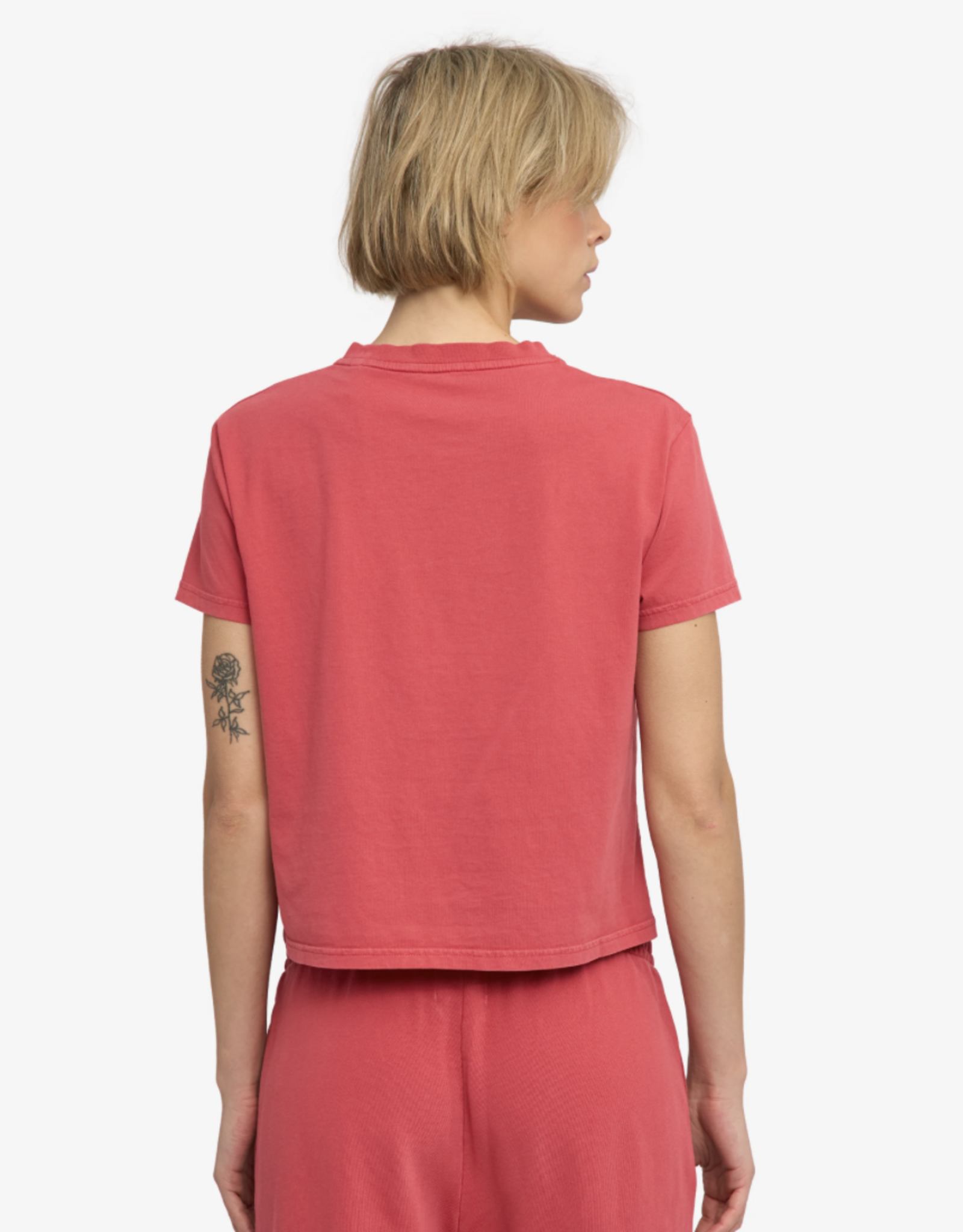 Colorful Standard T-Shirt 'Organic Boxy Crop Tee' - Faded Red - Colorful Standard