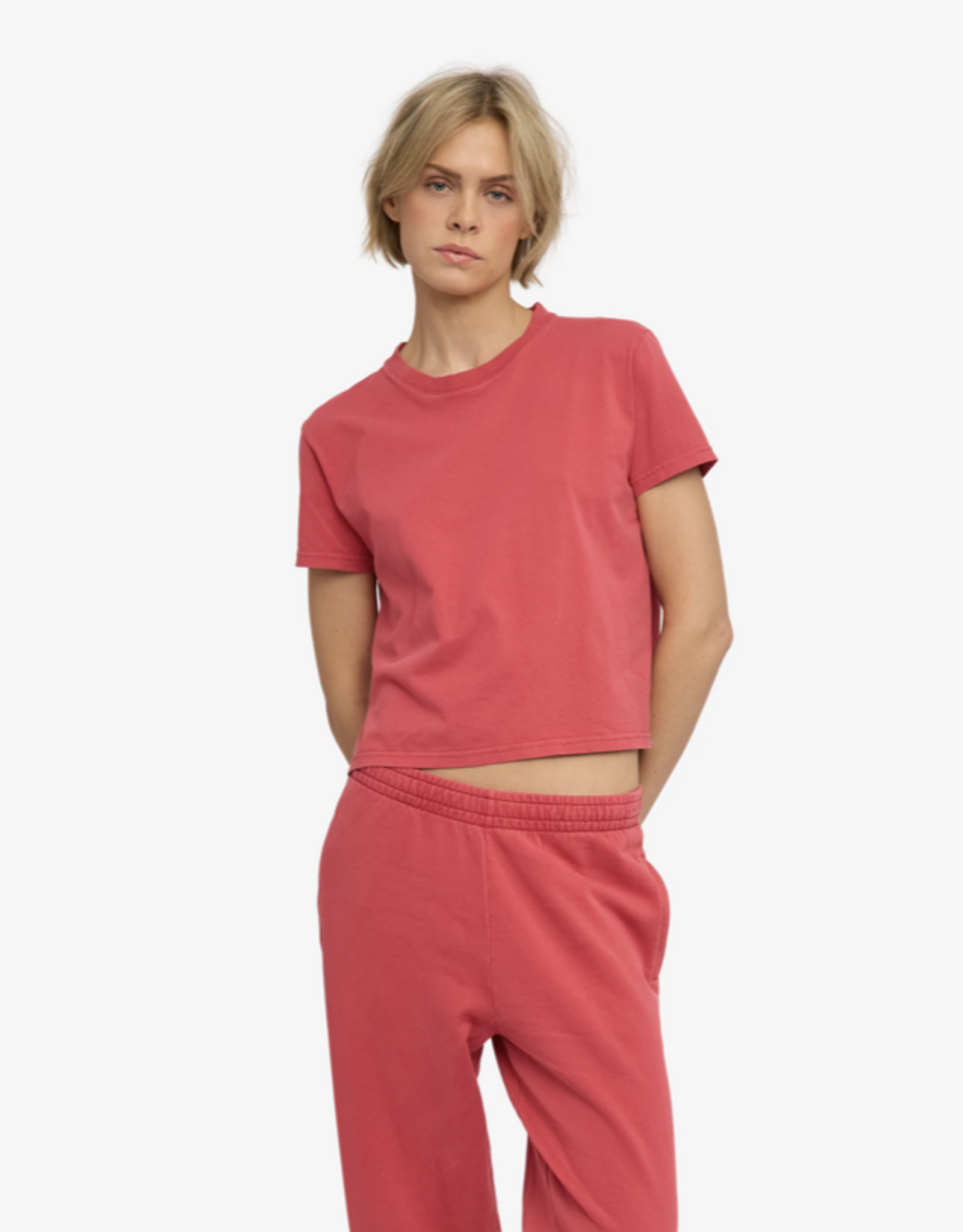 Colorful Standard T-Shirt 'Organic Boxy Crop Tee' - Faded Red - Colorful Standard