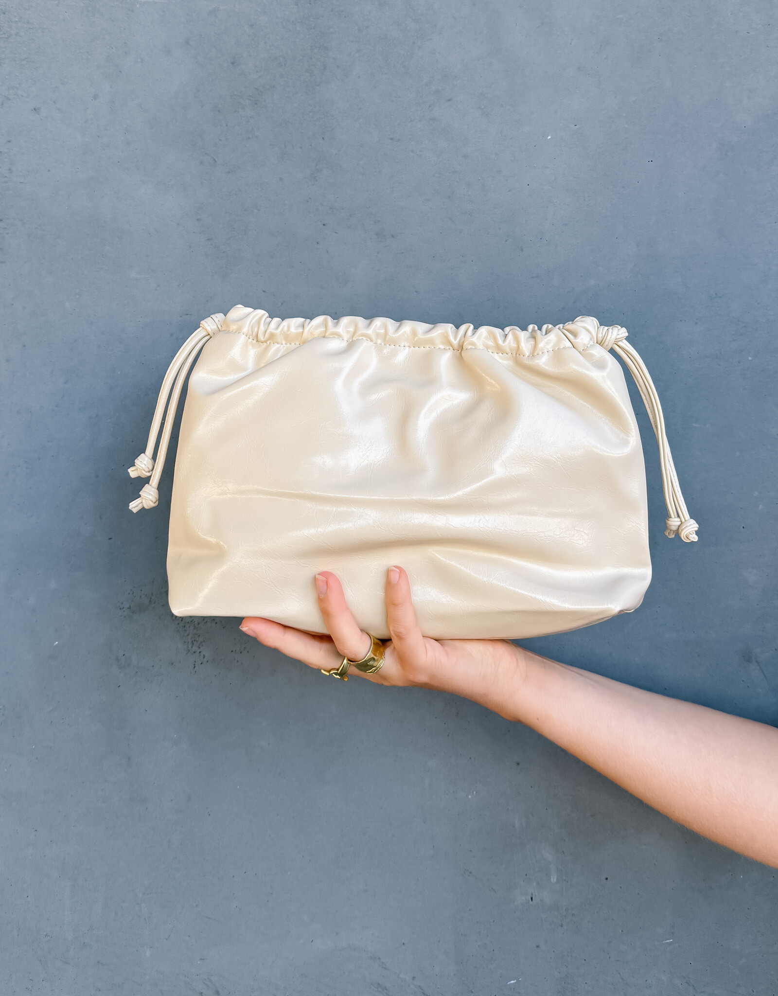 HVISK Handtas  'Arcane Glossy Structure' - Wax Paper - Hvisk