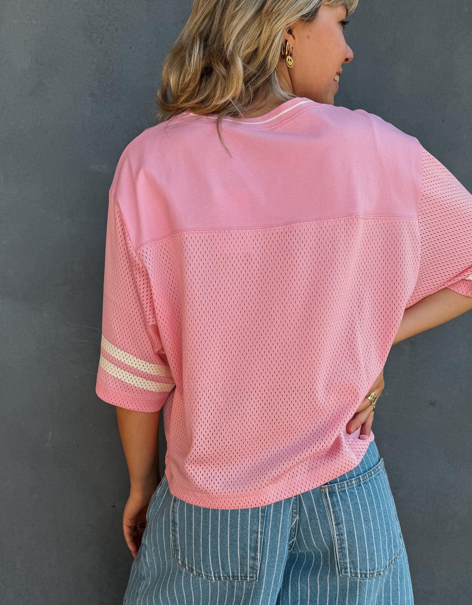 Catwalk Junkie T-Shirt 'Football Jersey' - Soft Pink - Catwalk Junkie