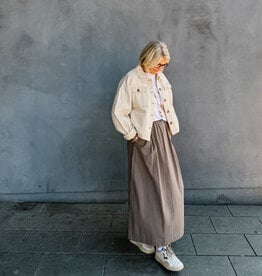 Esmé Studios Rok 'Ruby' - Charcoal Gray - Esmé Studios