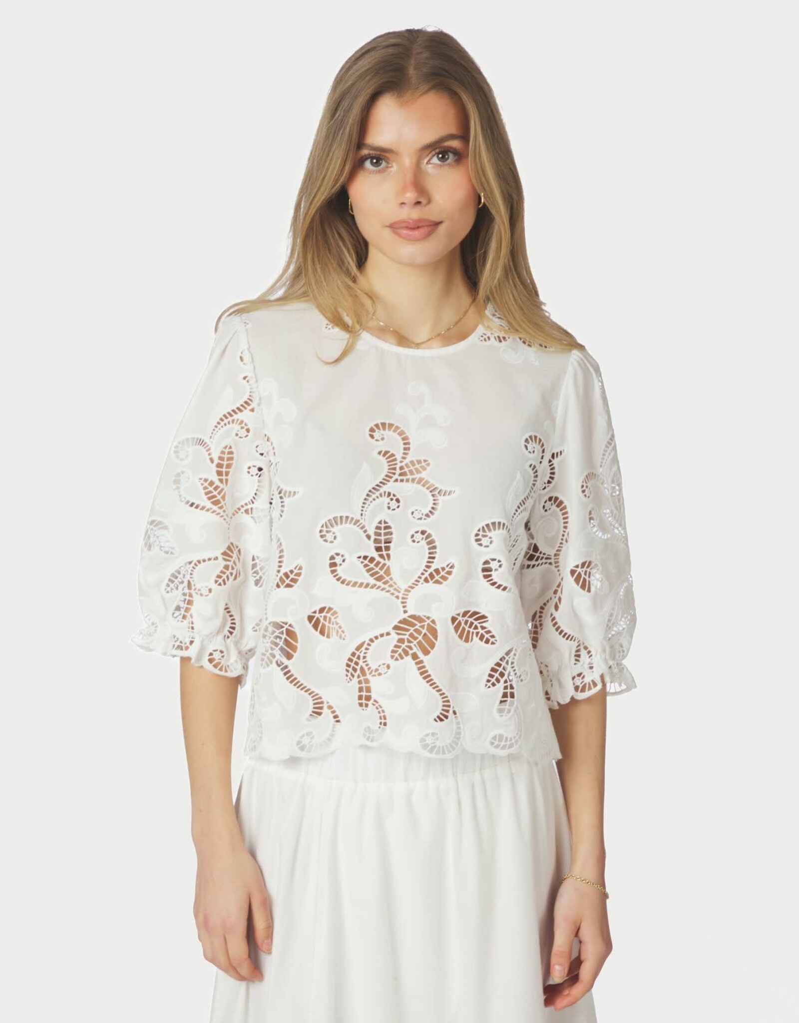 Blouse Embroidery  'Fia' - White - Neo Noir