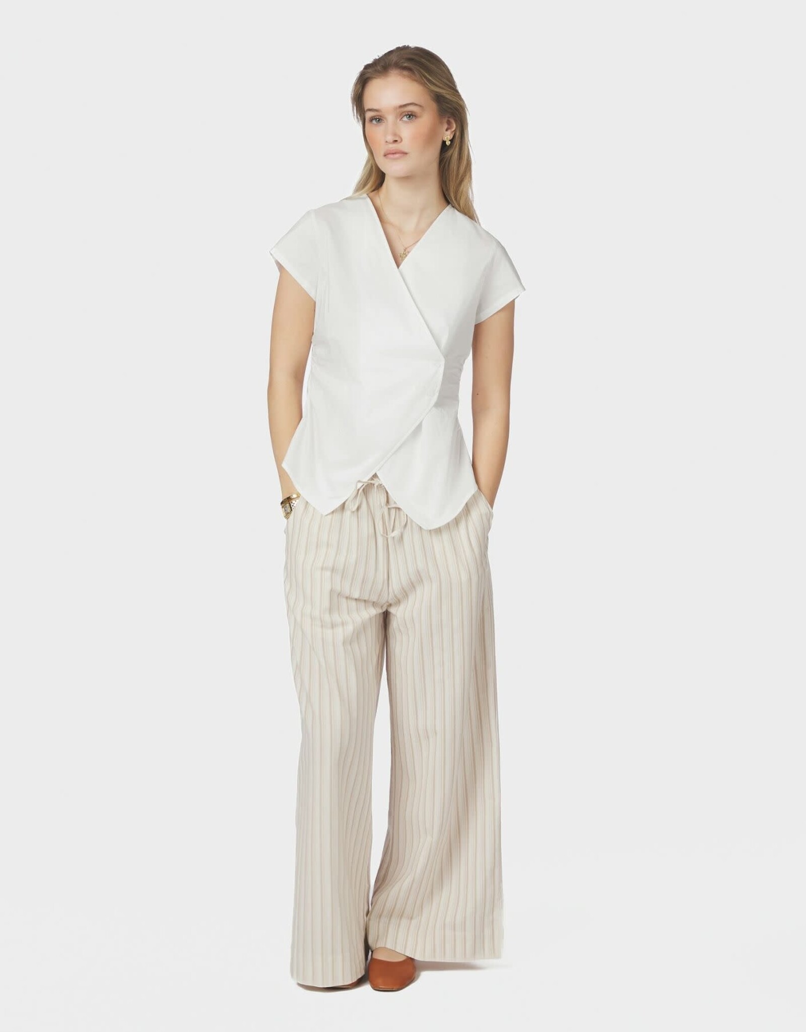 Top Poplin 'Fidi' - White - Neo Noir