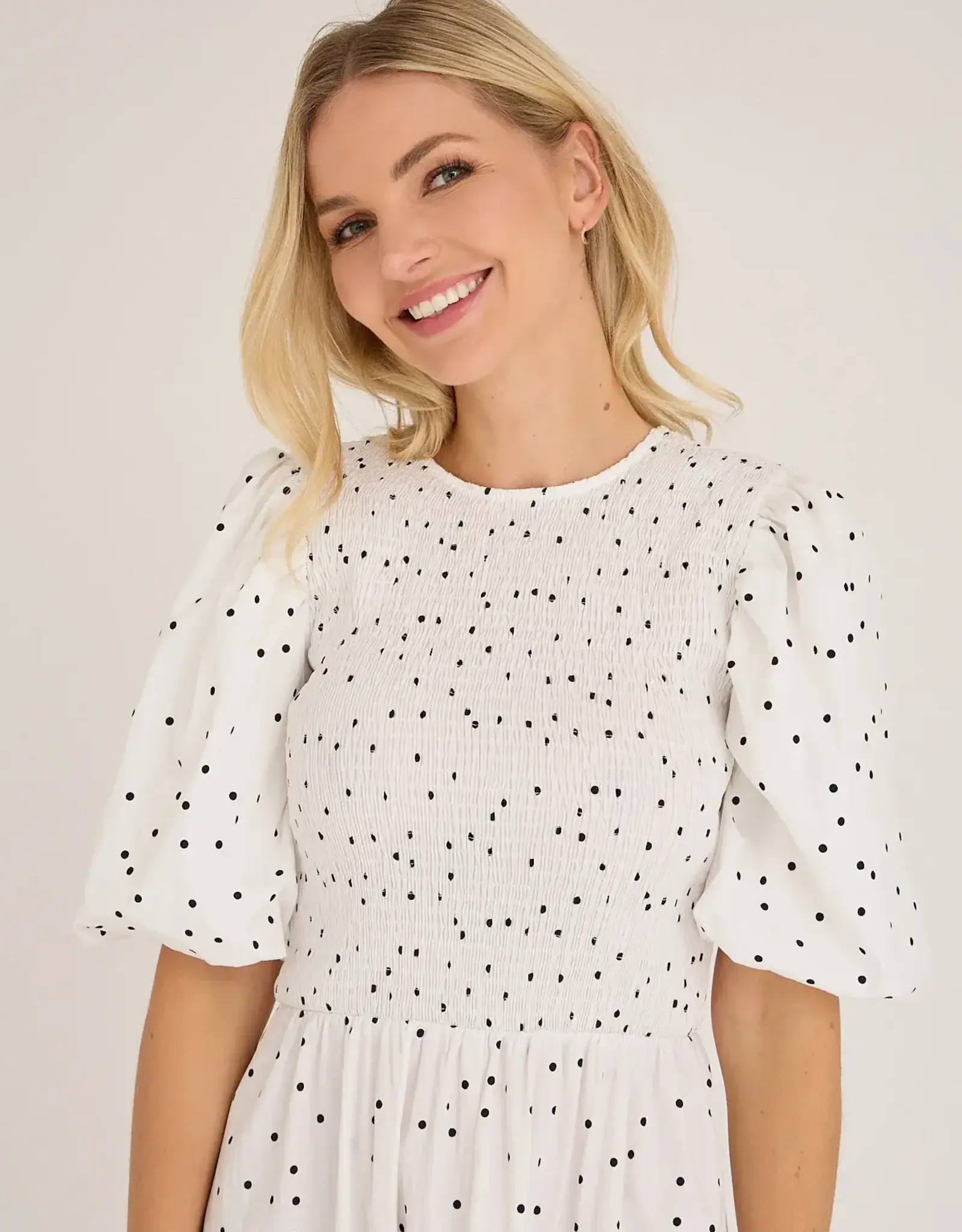 A view Jurk Dot 'Tabita' - White With Black Dots - A View