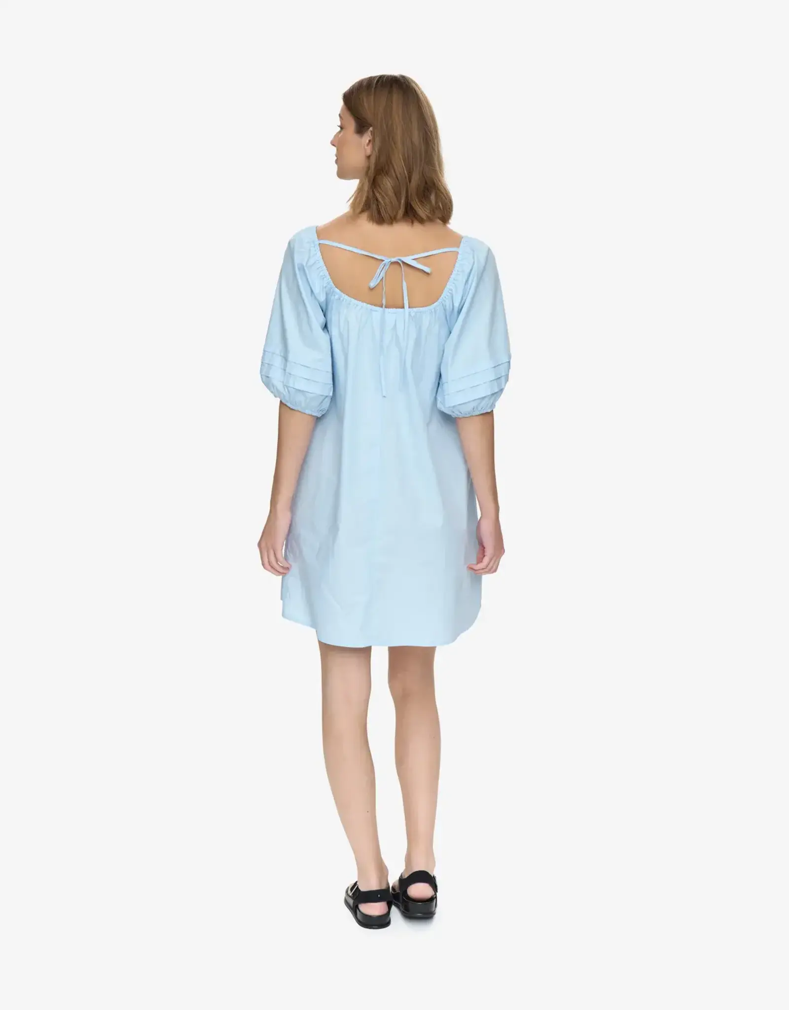 Moves Jurk 'Aviaja' - Airy Blue - Moves