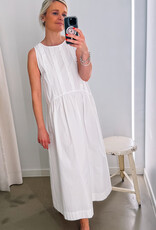 The Tiny Big Sister Jurk Frills 'Low Back' - White - The Tiny Big Sister