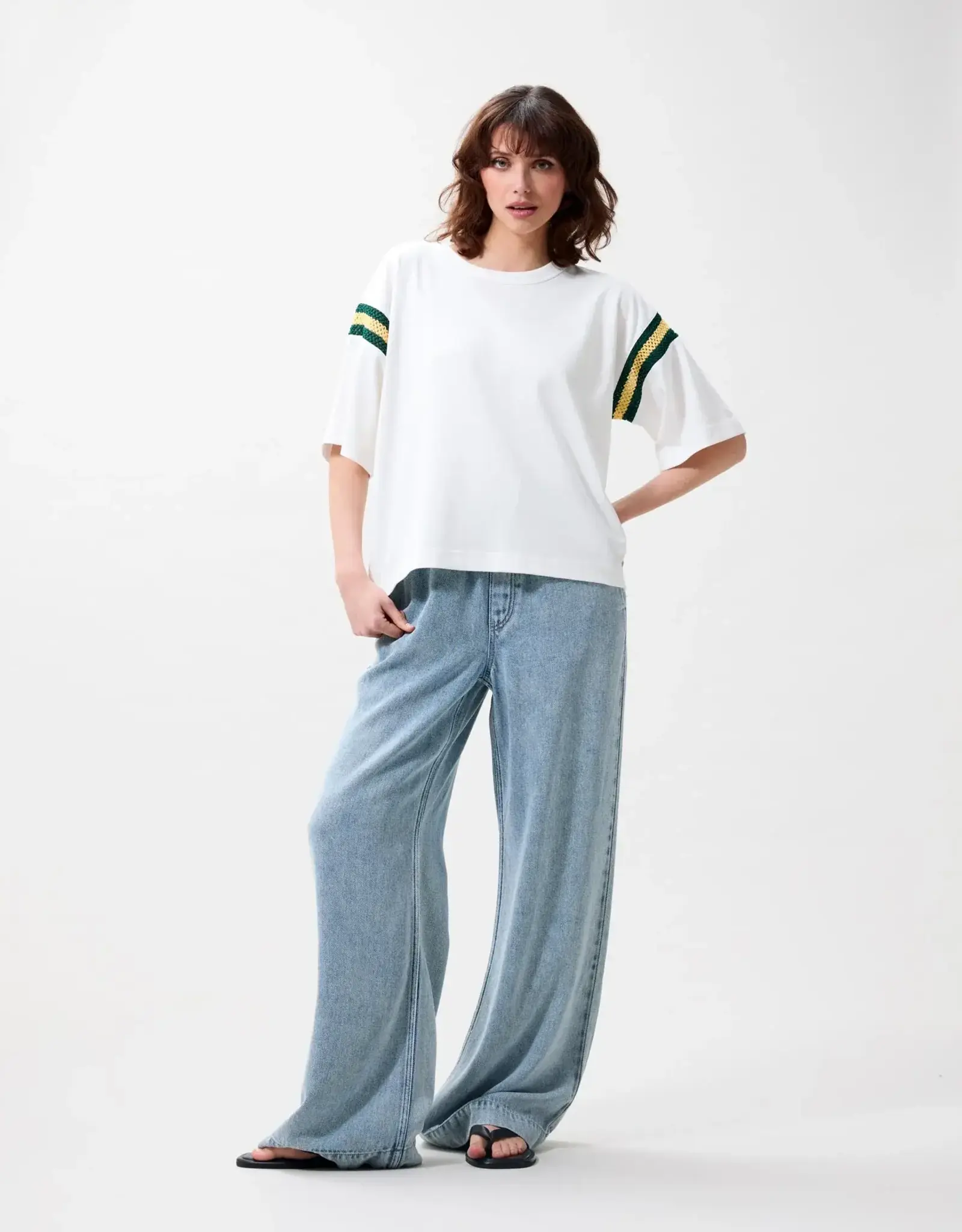 Catwalk Junkie T-Shirt Loose Fit 'Sleeve Detail' - Off White - Catwalk Junkie