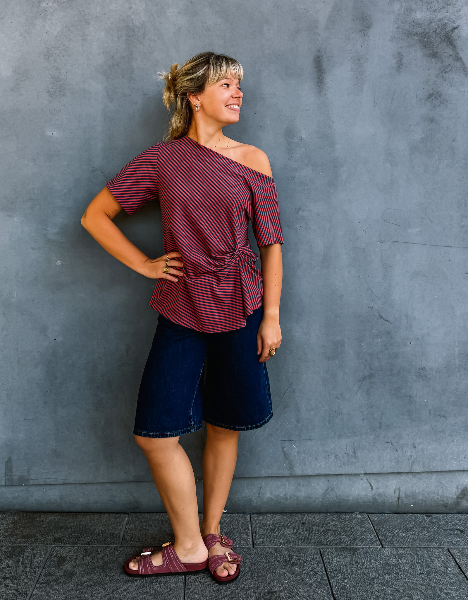 Damson Madder T-Shirt 'Reece' - Red Stripe - Damson Madder
