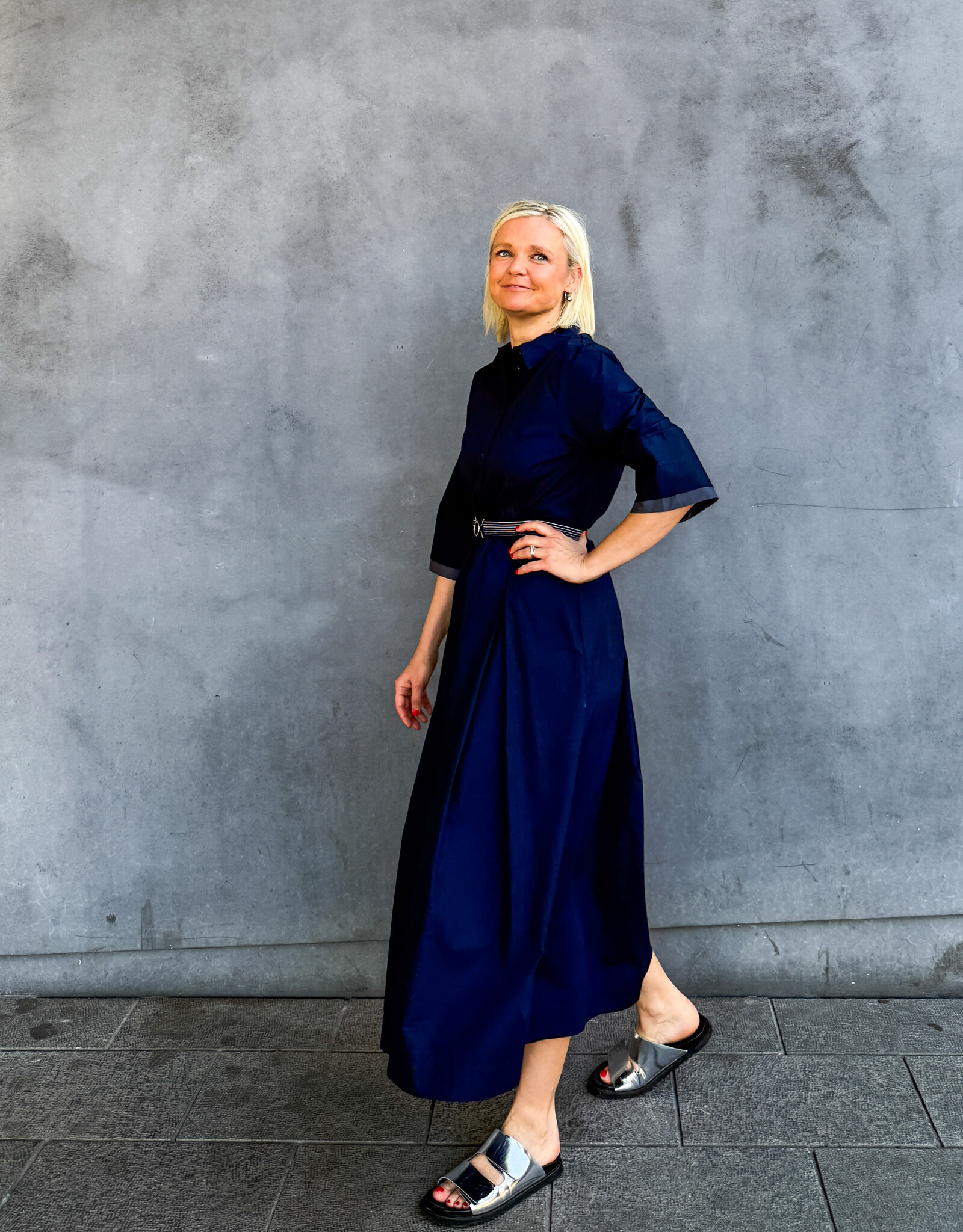 Esmé Studios Jurk 'Cobana' - Dark Sapphire - Esmé Studios
