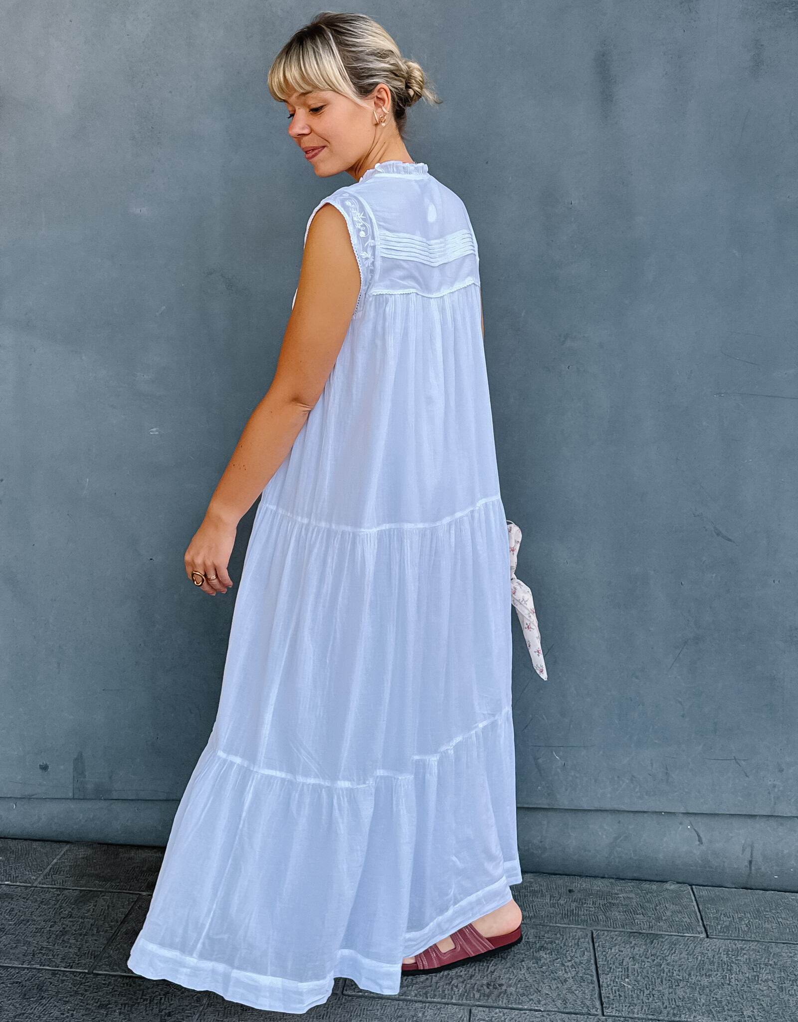 Jurk Voile 'Veana' - White - Neo Noir