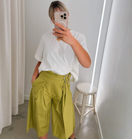 The Golden House Lum Bermuda 'Izzy' - Verde Olive