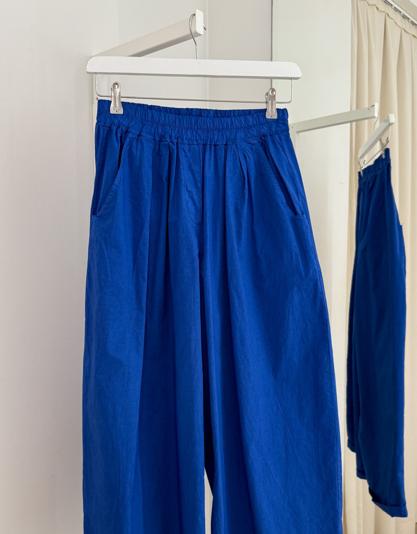 The Golden House Joh Broek Toile Wide 'Mindy' - Electrique Blue -  TU