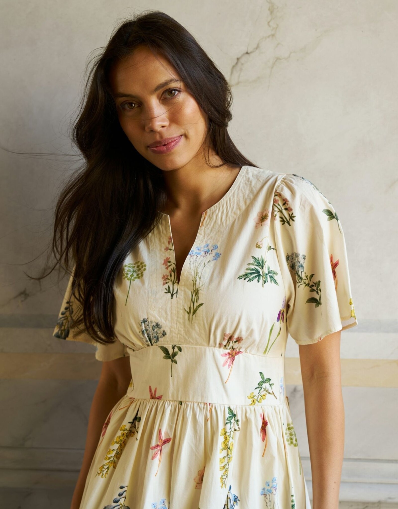 Jurk Flower 'Gardena' - Off White - Neo Noir