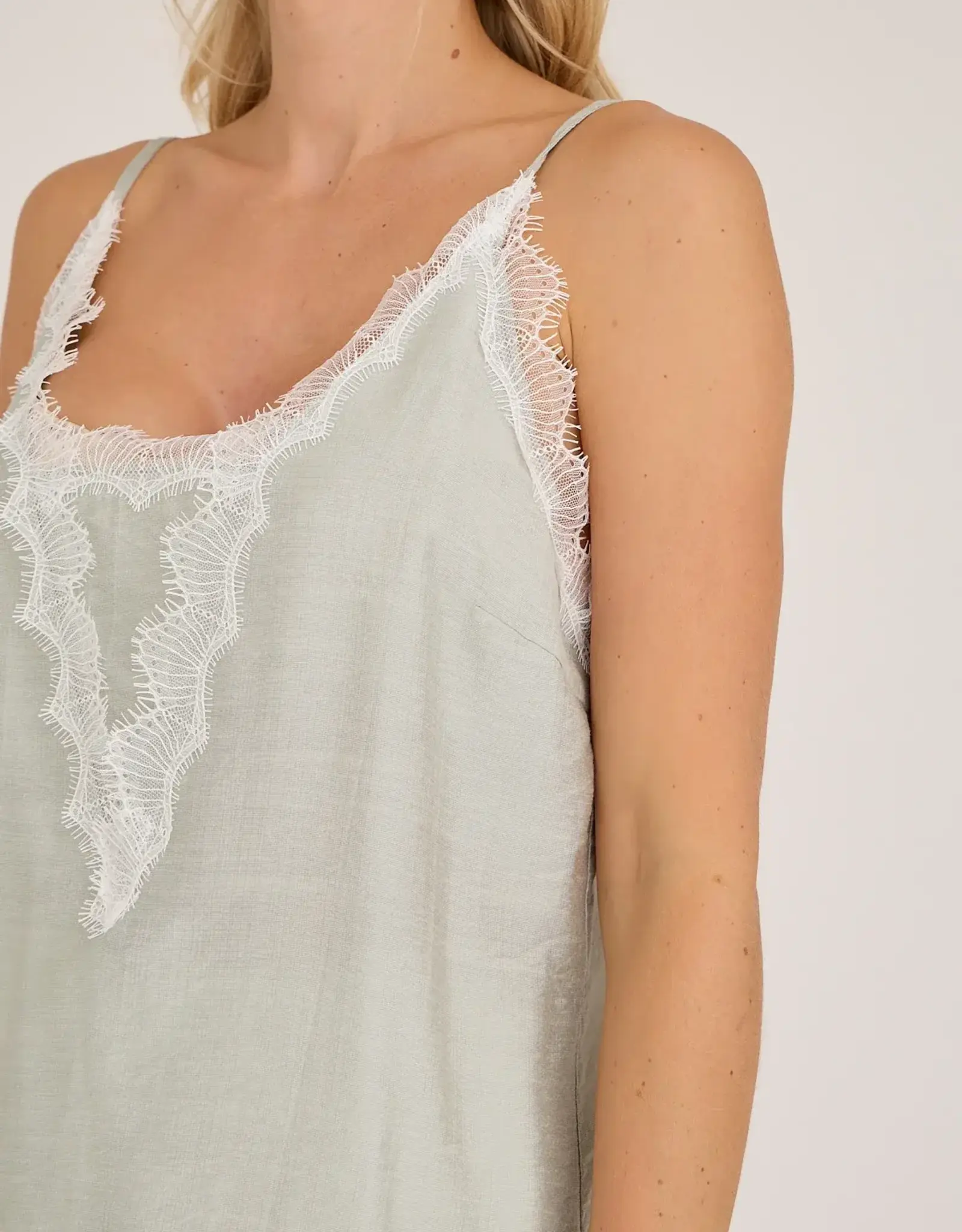 A view Top 'Olea' - Dusty Mint - A View