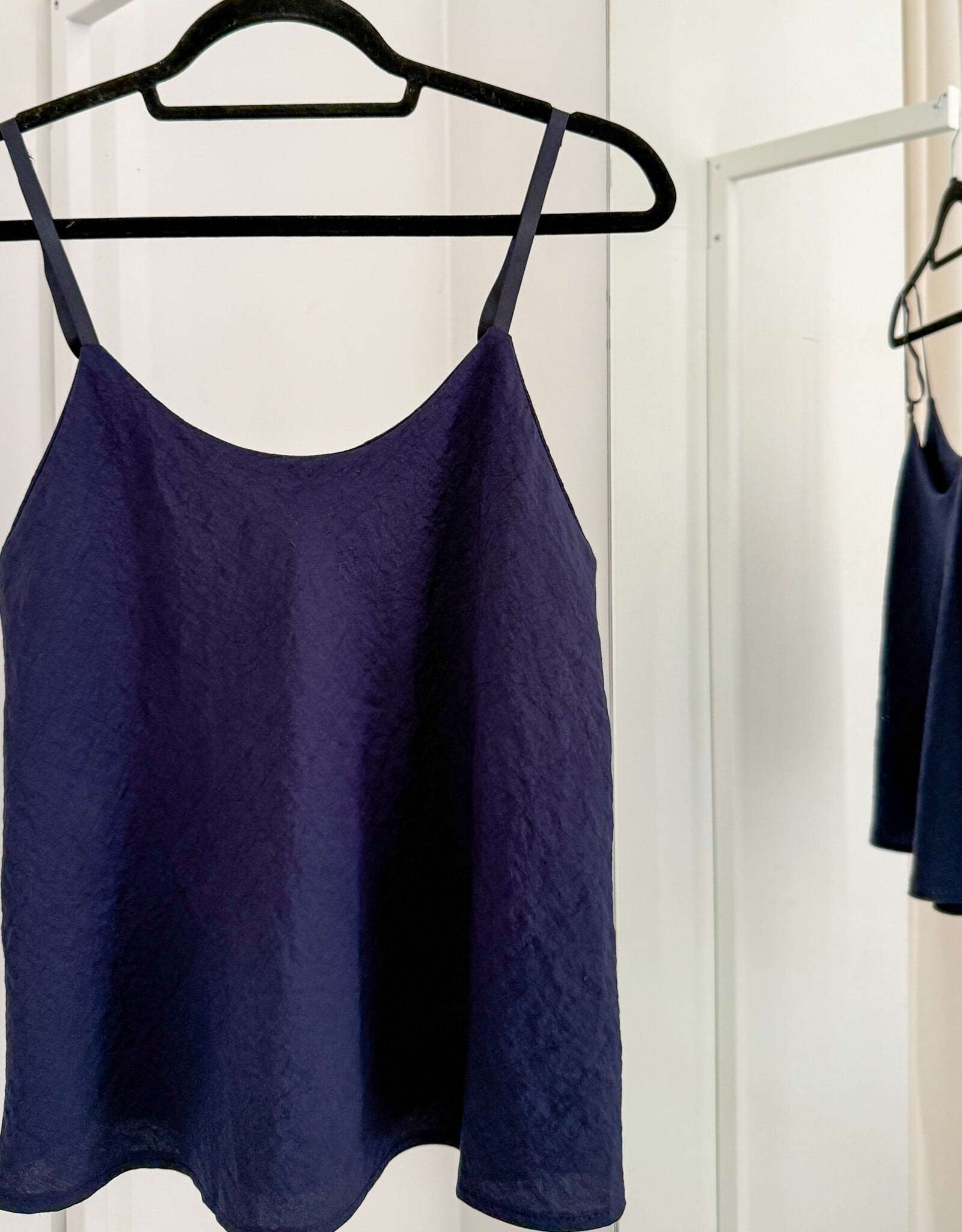 The Golden House - Garc Top 'Alix' - Navy - One Size