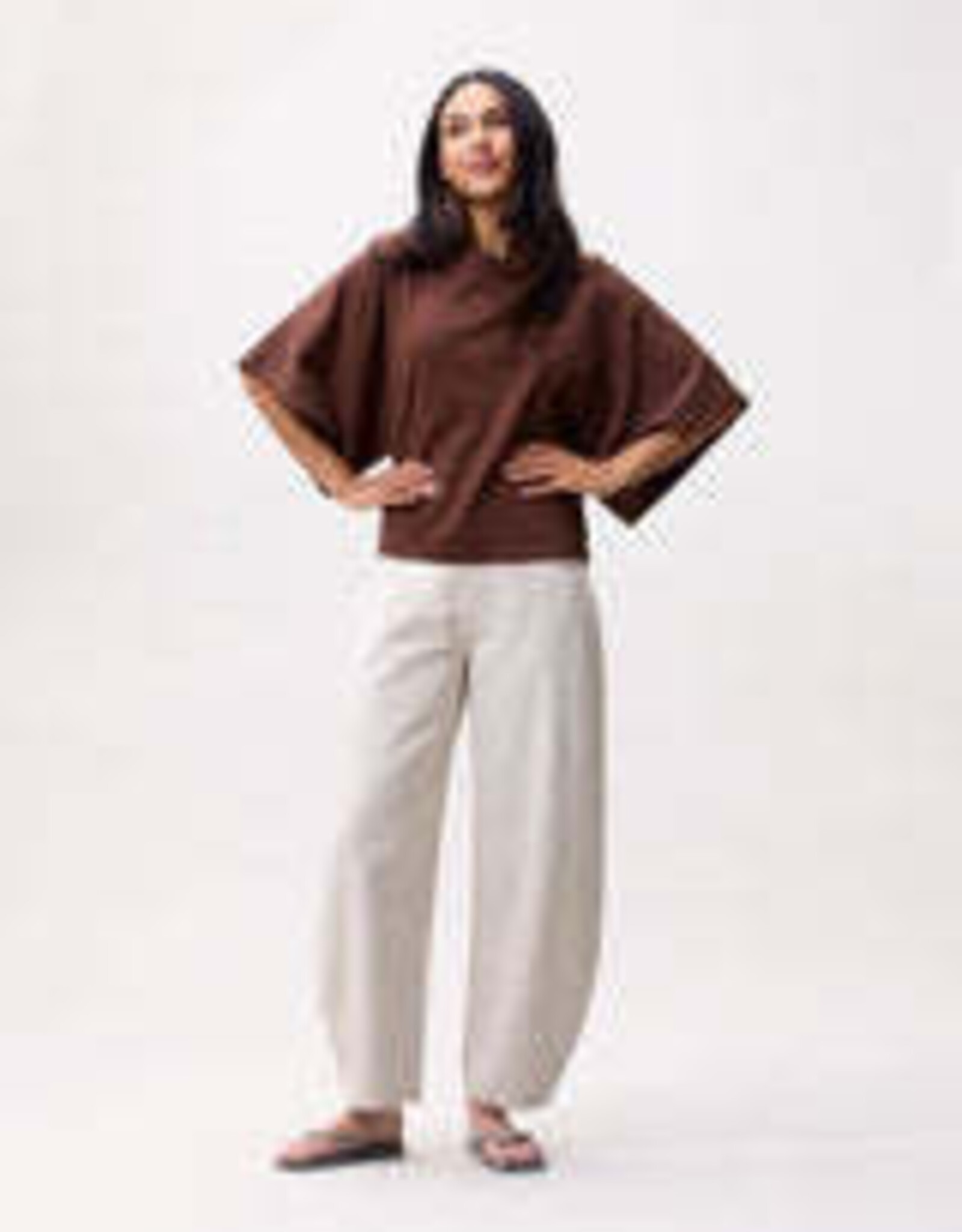 Catwalk Junkie T-Shirt 'Batsleeve' - Rocky Road - Catwalk Junkie