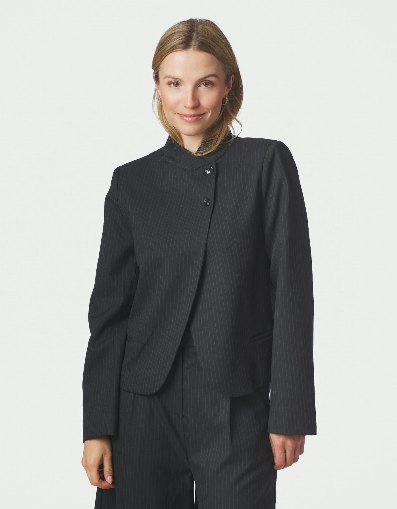 Blazer Pinstripe 'Tiria' - Dark Navy - Neo Noir