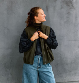 Catwalk Junkie 'Bodywarmer' - Mountain View -  Catwalk Junkie