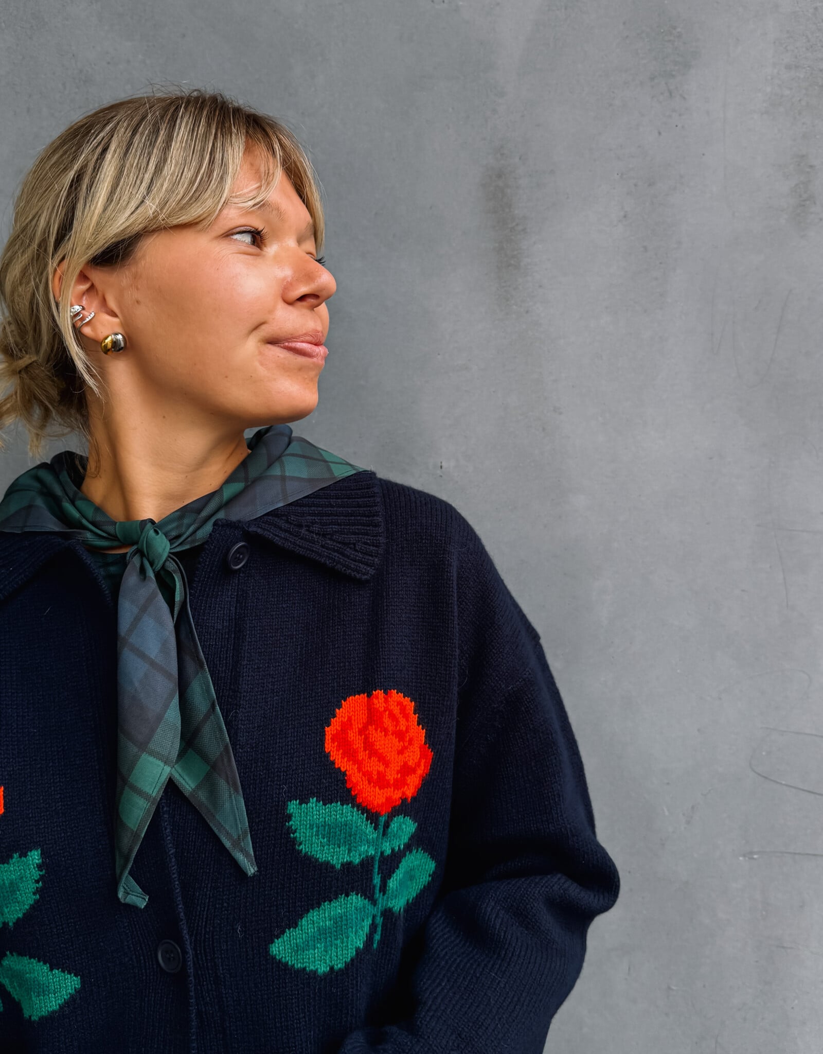 The Tiny Big Sister Cardigan Oversized 'Roses' - Navy - The Tiny Big Sister