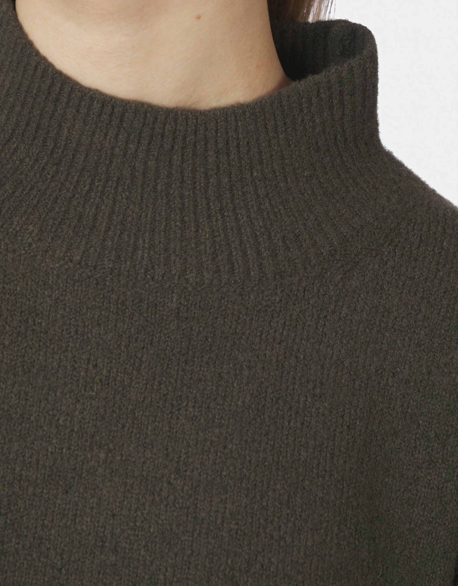 Pull 'Paulina' - Moss Green - Neo Noir