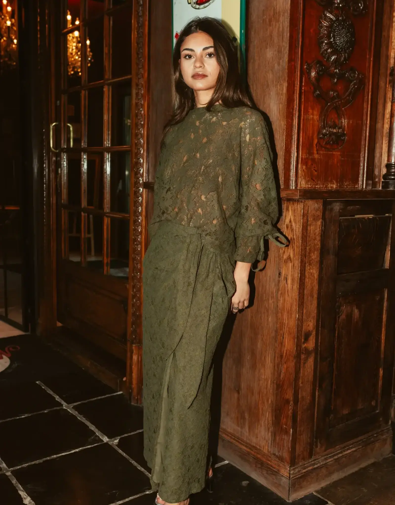 Monré Blouse 'Lucy' - Khaki Lace - Monré