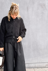 The Golden House Feel Culotte 'Bea' - Black