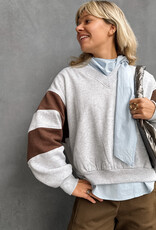 Catwalk Junkie Sweater V-Neck 'Sporty' - Light Grey Melange - Catwalk Junkie