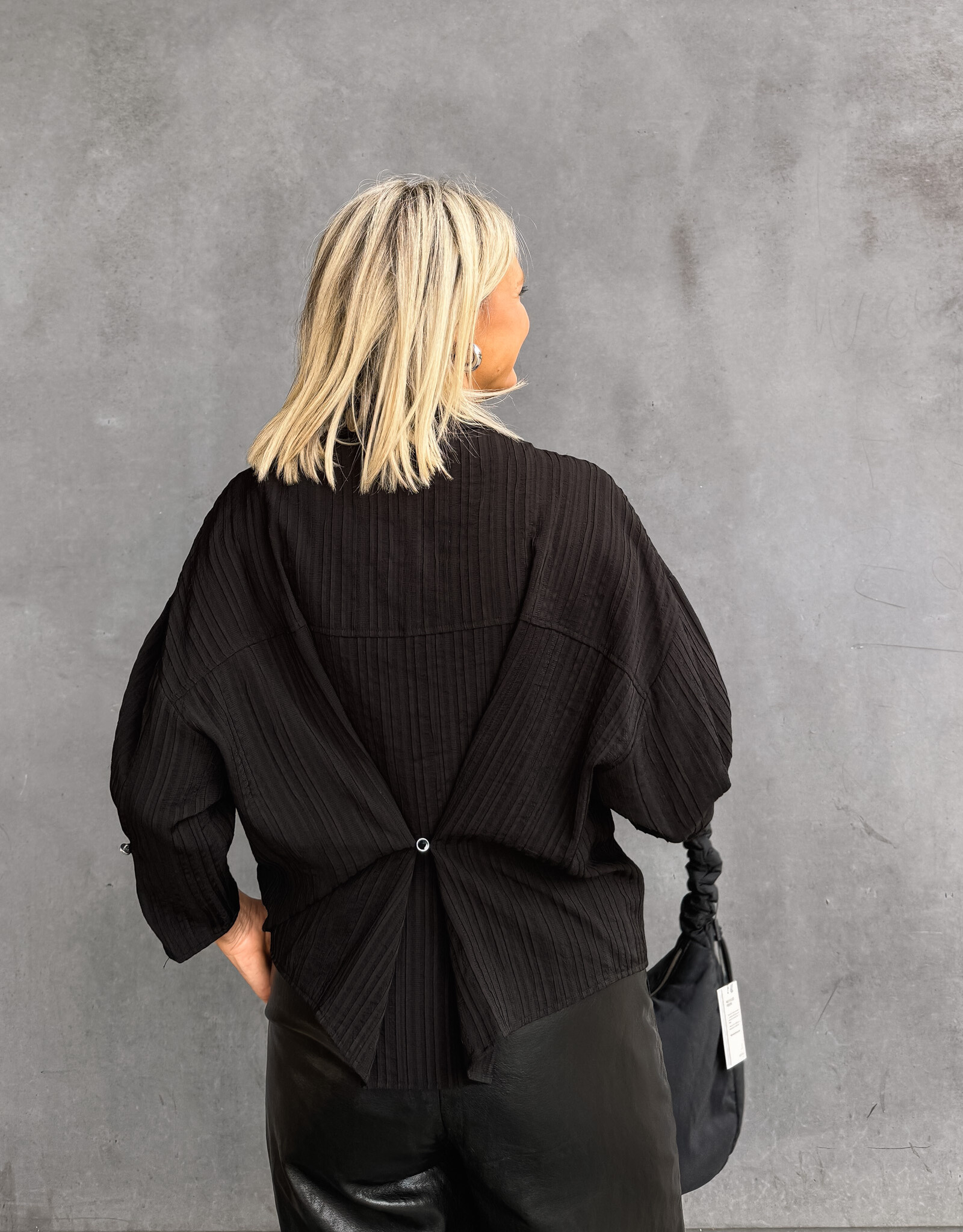 Another Label Blouse 'Manon' - Black - Another-Label