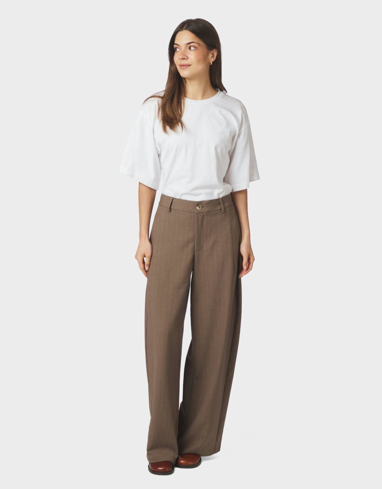 Broek Pinstripe 'Essiall' - Taupe - Neo Noir