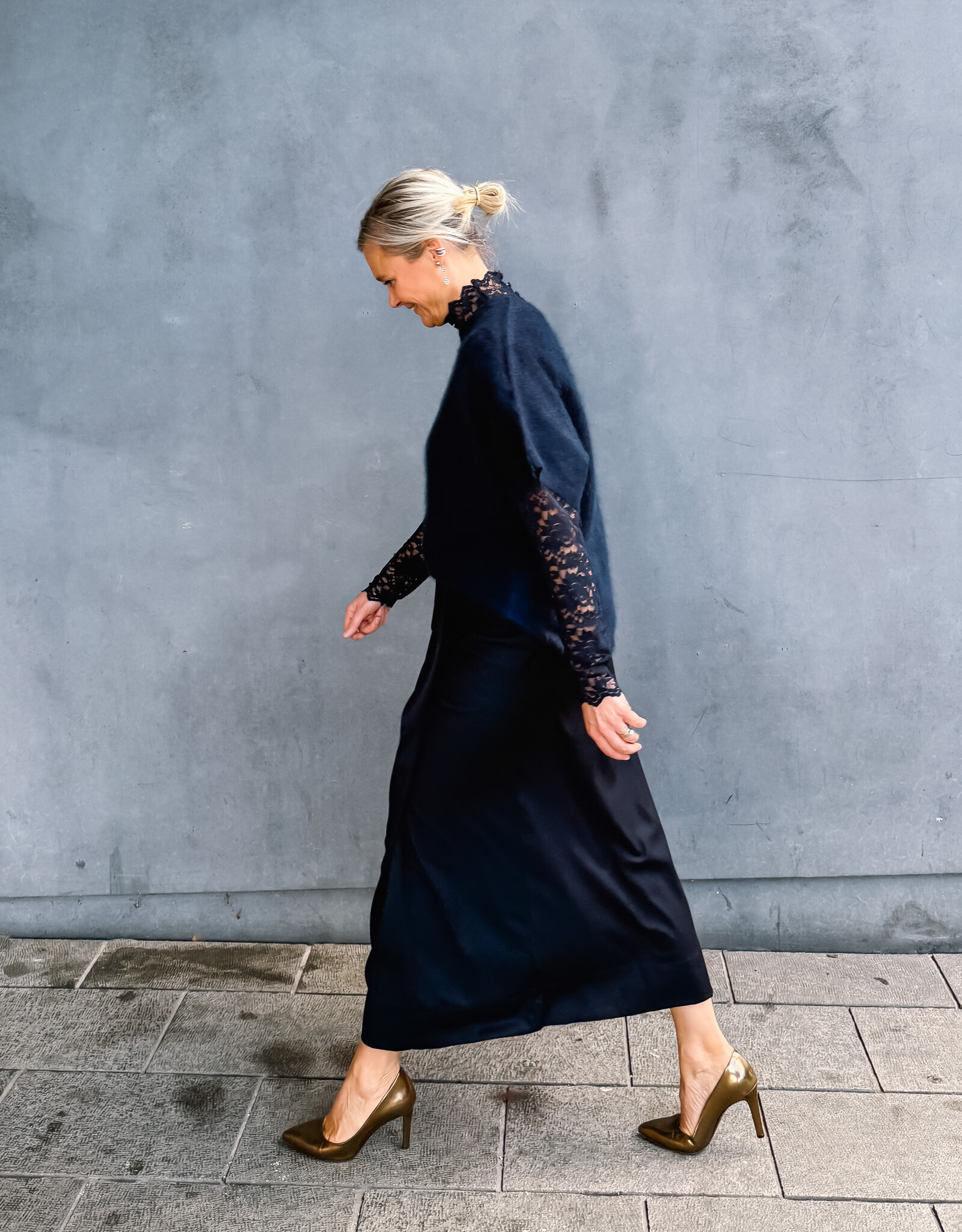 Re/Born Rok Viscose 'Claudia' - Dark Blue - Re/Born