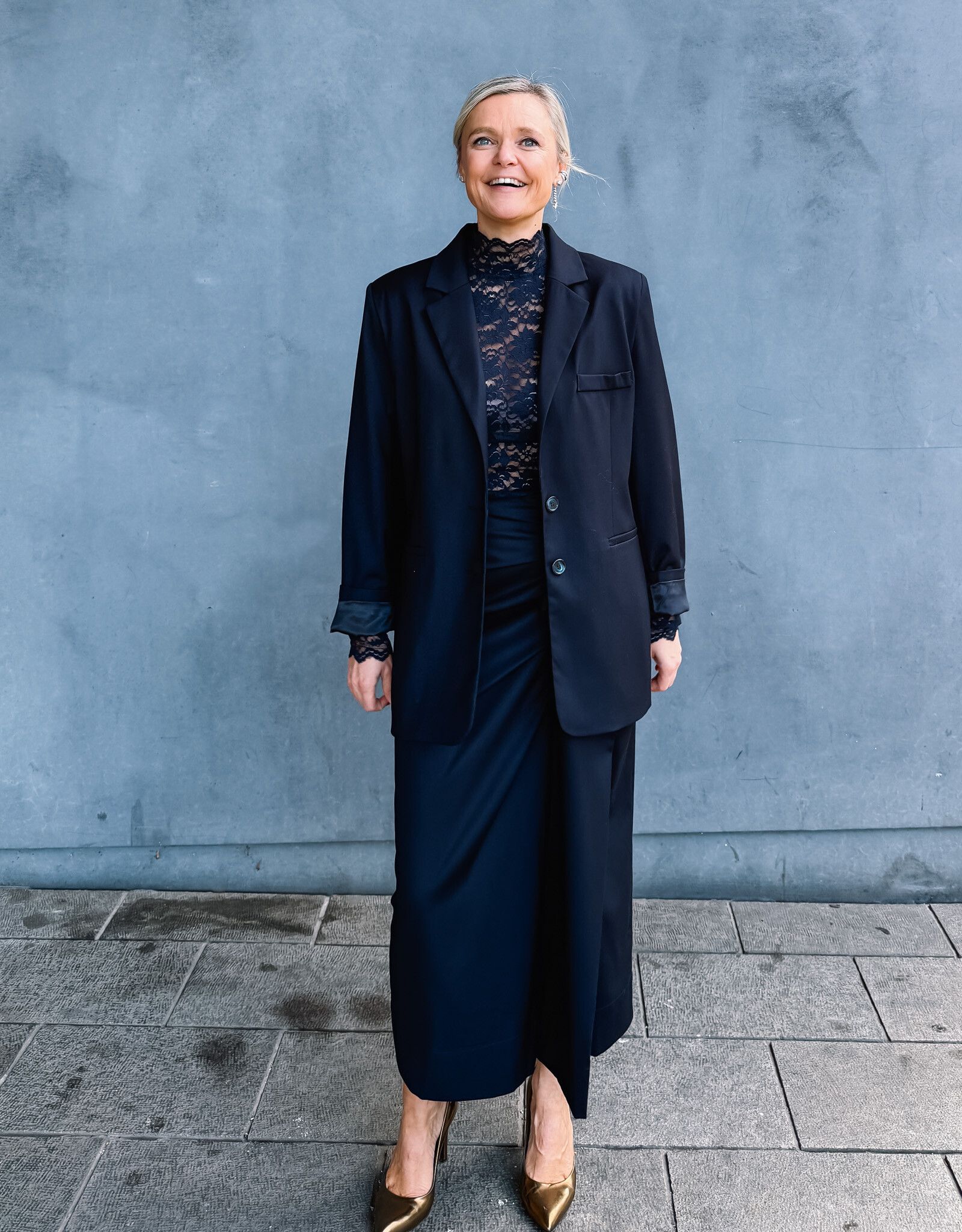 Re/Born Rok Viscose 'Claudia' - Dark Blue - Re/Born