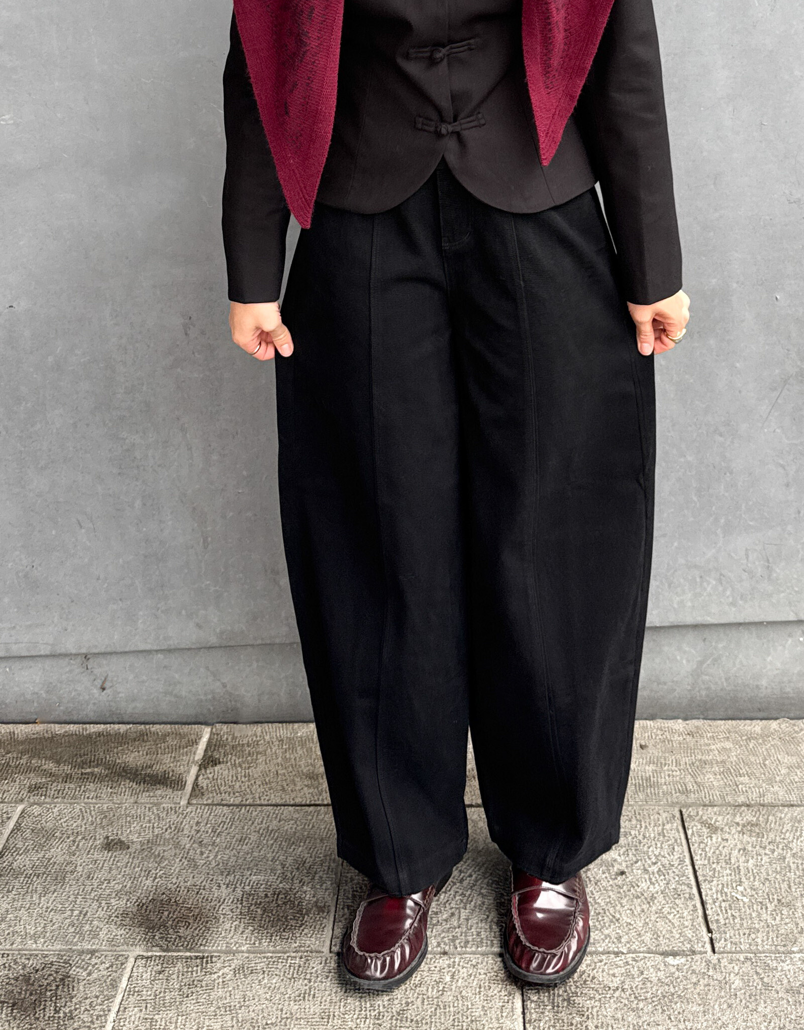 Laure+Max Broek 'Perla' - Black - Laure+Max