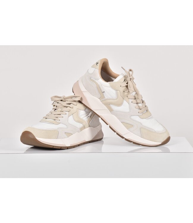 CLUB19 0012018288 1N03