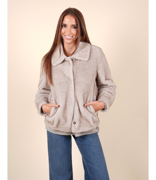 PE0253 520292 cl 910