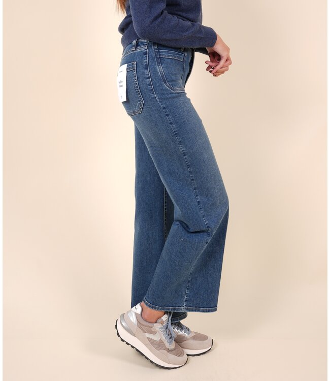 Le Slim Palazzo modernist esteem